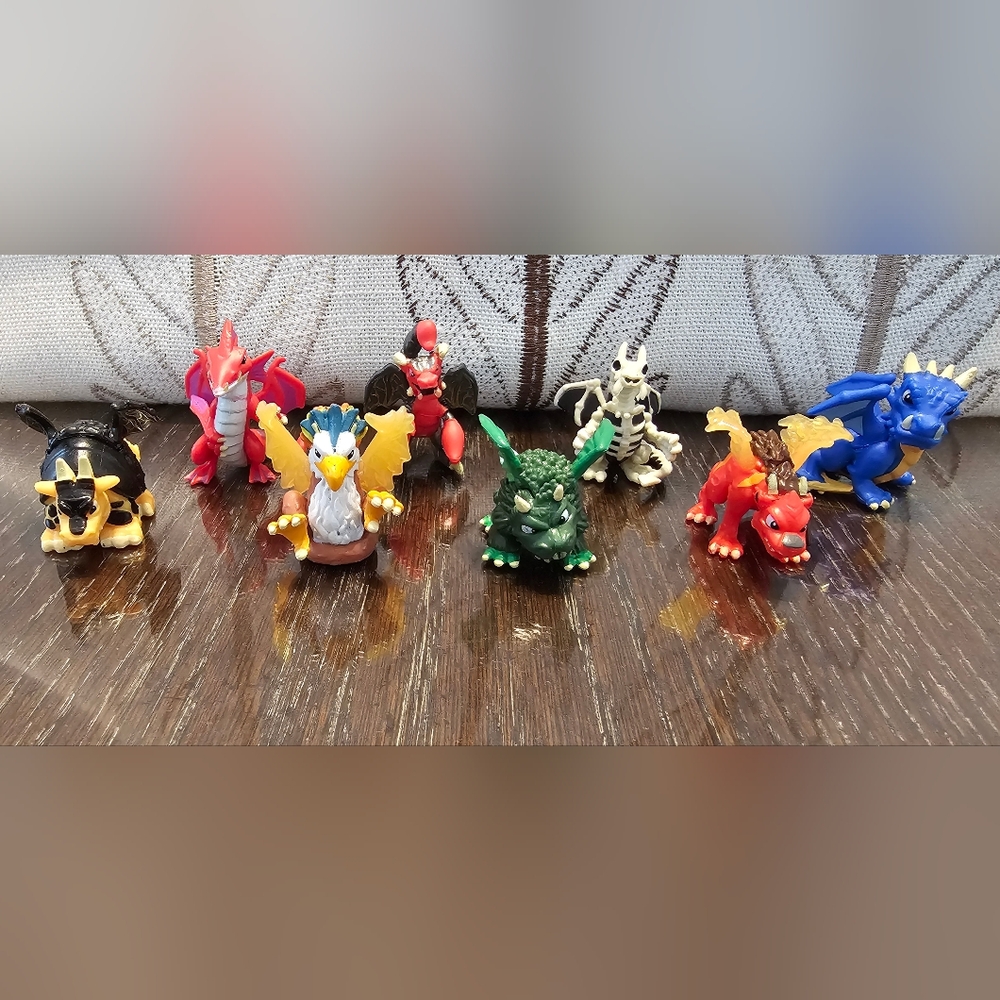 8 Dragamonz